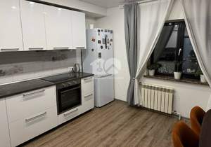 Дом 183м&sup2;, 2-этажный, участок 7 сот.  