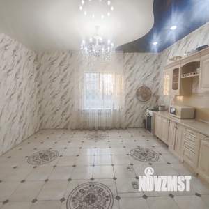 Дом 146м&sup2;, 2-этажный, участок 9 сот.  