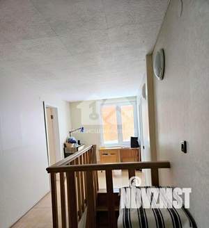 Дом 110м&sup2;, 2-этажный, участок 4 сот.  