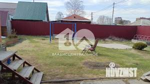 Дом 60м², 2-этажный, участок 6 сот.  