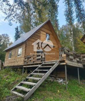 Дом 50м², 2-этажный, участок 6 сот.  