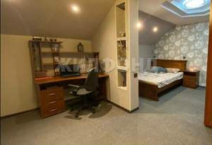 Дом 179м&sup2;, 2-этажный, участок 3 сот.  