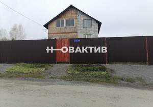 Дом 221м², 3-этажный, участок 6 сот.  
