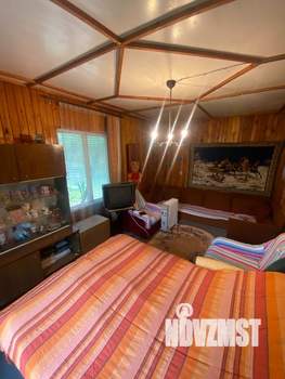 Дом 60м&sup2;, 2-этажный, участок 9 сот.  