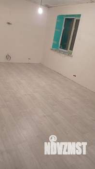 Дом 250м&sup2;, 3-этажный, участок 7 сот.  