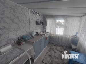 Дом 30м², 2-этажный, участок 6 сот.  