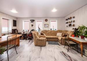 Дом 101м&sup2;, 2-этажный, участок 4 сот.  