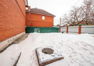 Дом 210м&sup2;, 3-этажный, участок 3 сот.  