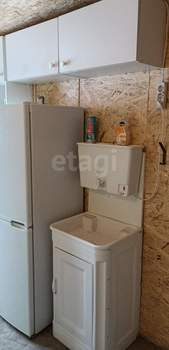 Дом 20м&sup2;, 2-этажный, участок 10 сот.  