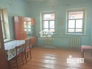 Дом 40м², 2-этажный, участок 6 сот.  