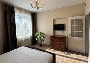 Дом 324м², 3-этажный, участок 4 сот.  