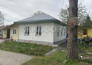 Дом 61м², 2-этажный, участок 9 сот.  