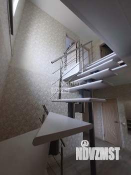 Дом 110м&sup2;, 2-этажный, участок 3 сот.  