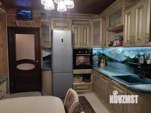 Дом 210м&sup2;, 2-этажный, участок 7 сот.  