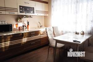 Дом 165м², 2-этажный, участок 6 сот.  