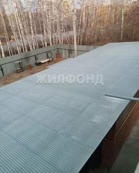 Дом 220м&sup2;, 2-этажный, участок 8 сот.  