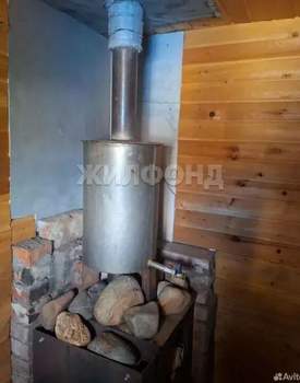 Дом 20м&sup2;, 2-этажный, участок 12 сот.  