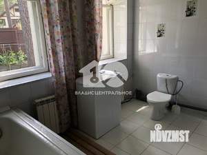 Дом 160м², 3-этажный, участок 10 сот.  