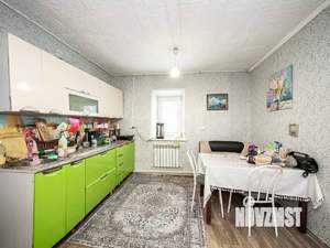 Дом 156м², 2-этажный, участок 6 сот.  