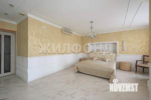 Таунхаус 293м², 4-этажный, участок 1 сот.  