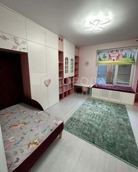 Дом 220м², 2-этажный, участок 11 сот.  