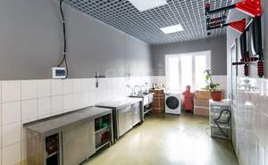 Дом 200м&sup2;, 2-этажный, участок 5 сот.  