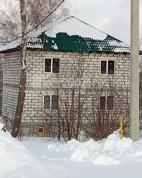 Дом 246м², 3-этажный, участок 8 сот.  