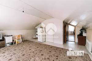 Дом 220м&sup2;, 2-этажный, участок 7 сот.  