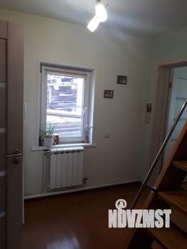 Дом 90м&sup2;, 2-этажный, участок 10 сот.  