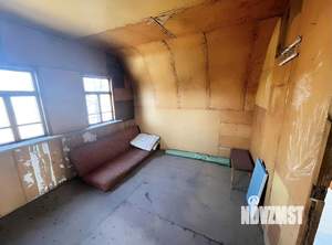 Дом 50м², 2-этажный, участок 6 сот.  