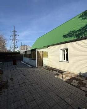 Дом 113м&sup2;, 1-этажный, участок 6 сот.  