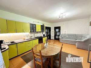 Дом 320м&sup2;, 2-этажный, участок 8 сот.  