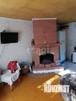 Дом 40м², 2-этажный, участок 6 сот.  