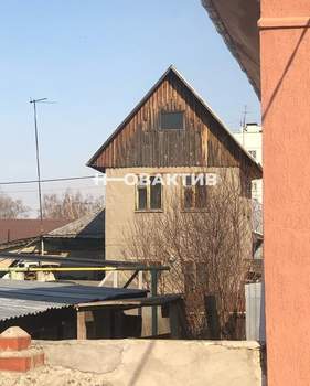 Дом 142м², 3-этажный, участок 30 сот.  