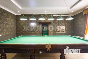 Коттедж 1213м², 3-этажный, участок 30 сот.  