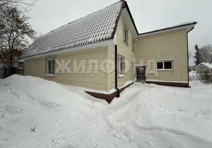 Дом 426м², 2-этажный, участок 11 сот.  