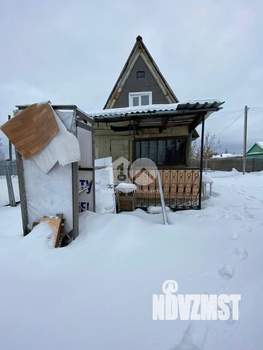 Дом 30м&sup2;, 2-этажный, участок 4 сот.  