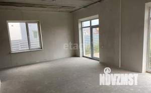 Дом 715м², 2-этажный, участок 7 сот.  