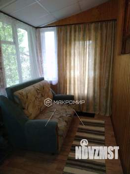 Дом 45м&sup2;, 2-этажный, участок 6 сот.  