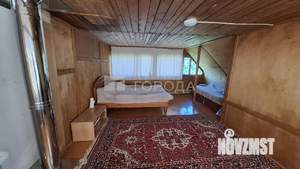 Дом 45м&sup2;, 2-этажный, участок 5 сот.  