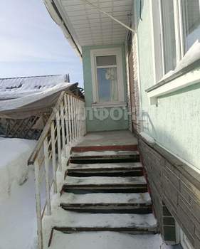 Дом 398м&sup2;, 2-этажный, участок 6 сот.  