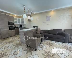 Коттедж 248м², 2-этажный, участок 6 сот.  