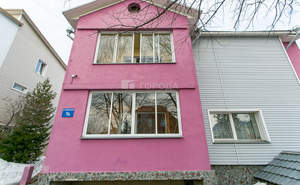Дом 264м², 2-этажный, участок 12 сот.  