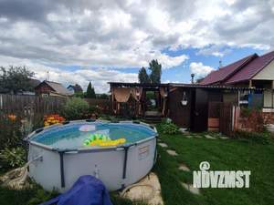 Дом 30м&sup2;, 2-этажный, участок 6 сот.  