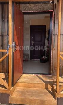 Дом 46м&sup2;, 2-этажный, участок 4 сот.  