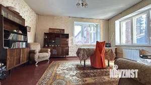 Дом 160м&sup2;, 3-этажный, участок 10 сот.  