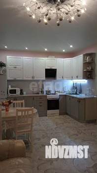 Дом 105м&sup2;, 2-этажный, участок 5 сот.  