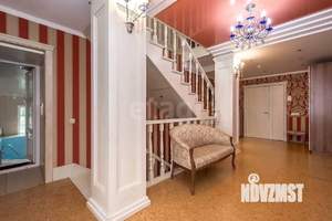 Дом 375м², 3-этажный, участок 12 сот.  