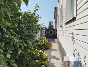 Дом 160м&sup2;, 2-этажный, участок 8 сот.  