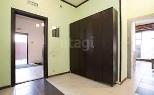 Дом 250м², 2-этажный, участок 6 сот.  
